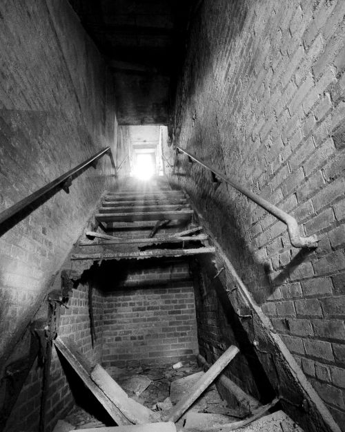 destroyed-and-abandoned:  Globe Trading Company Staircase Detroit, Mi Source: slimspidey (reddit)