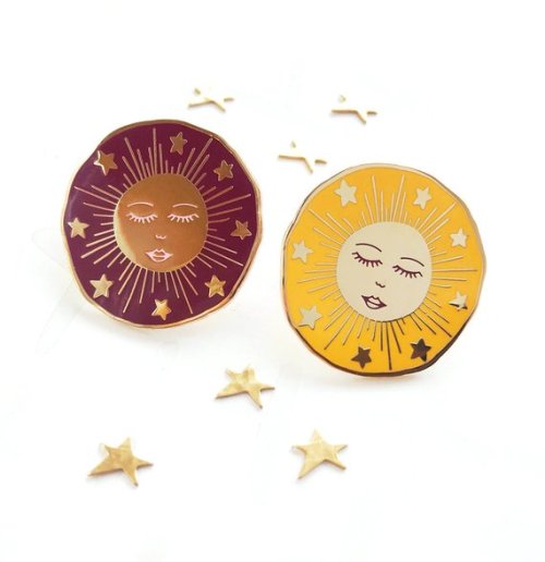 figdays: “Celestial Bodies Sun” Pin // BonbiForest