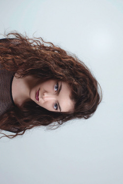 Kiwi girl Lorde. Up and coming singer/song