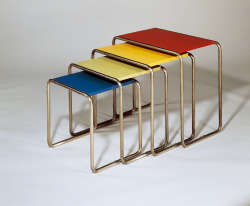 oxhide:  Marcel Breuer, Tubular steel chair, design 1928