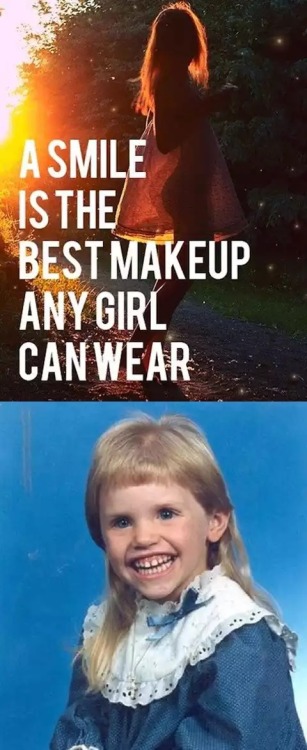 haha-woww:  hilarioushumorfromouterspace:  Check out this blog if you enjoy wasting your life!  haha…. woww….