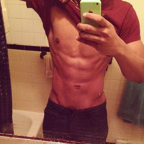 bruhyousexy:  Zack and kyree
