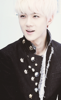 cumbaek:  Oh Sehun, born to fuck your life. 
