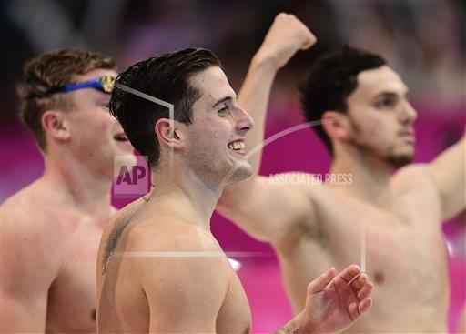 4everswimming:  ©AP/GETTY Because I was screaming when they won 