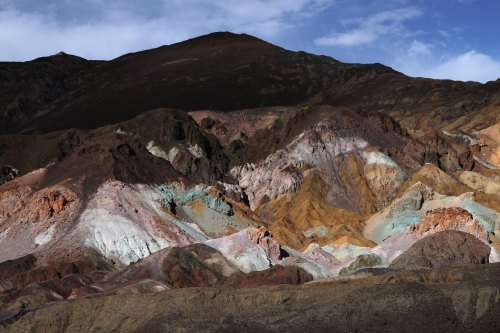 PaintingThis photograph captures “Artist’s Palette” in Death Valley National Park 