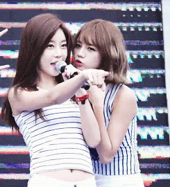 hyerilees:  hyejin please 