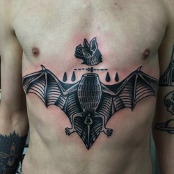 sacredelectrictattoo:  Decapitated bat by