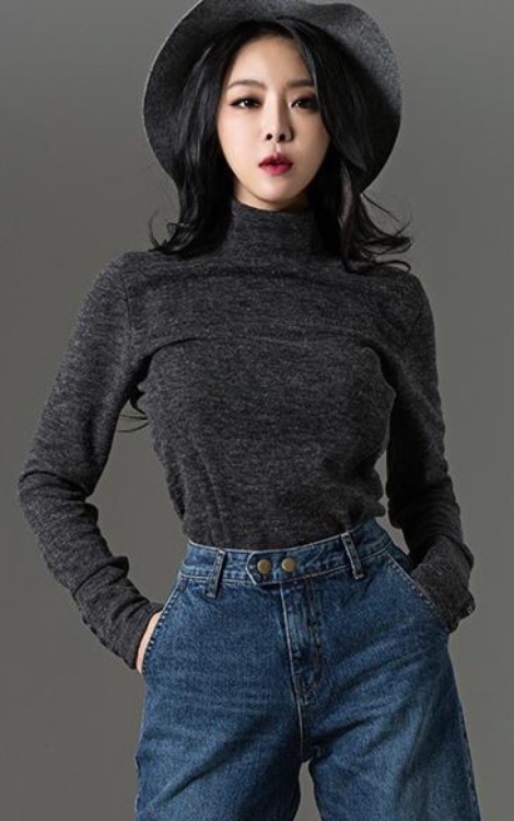 browneyedglrls:  Narsha’s CAPRERA 