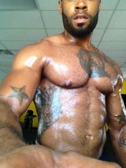 hotgynoguys:  hotgynoguys so suckable.. 