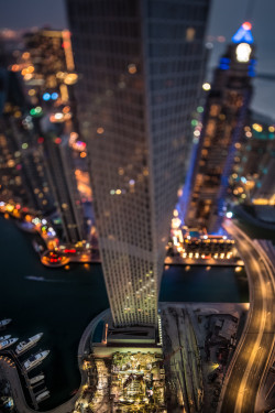 visualechoess:  Vertigo2 - © Sebastian Lee