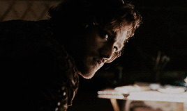 tumblr_oaeyxg9ND21twemn9o3_r4_400.gif