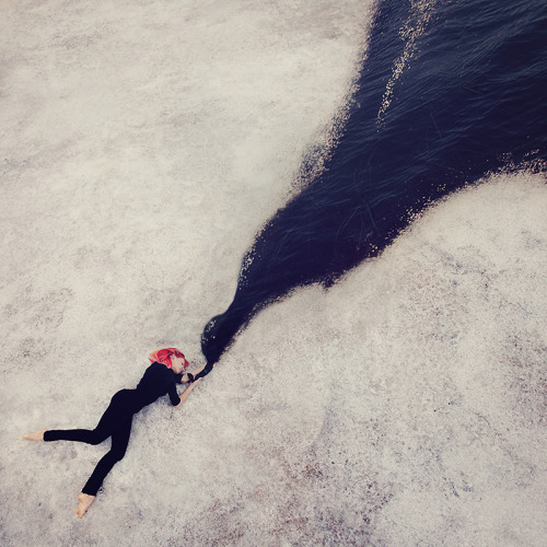 itscolossal:  Dreamlike Conceptual Self-Portraits Fused with Dance by Kylli Sparre