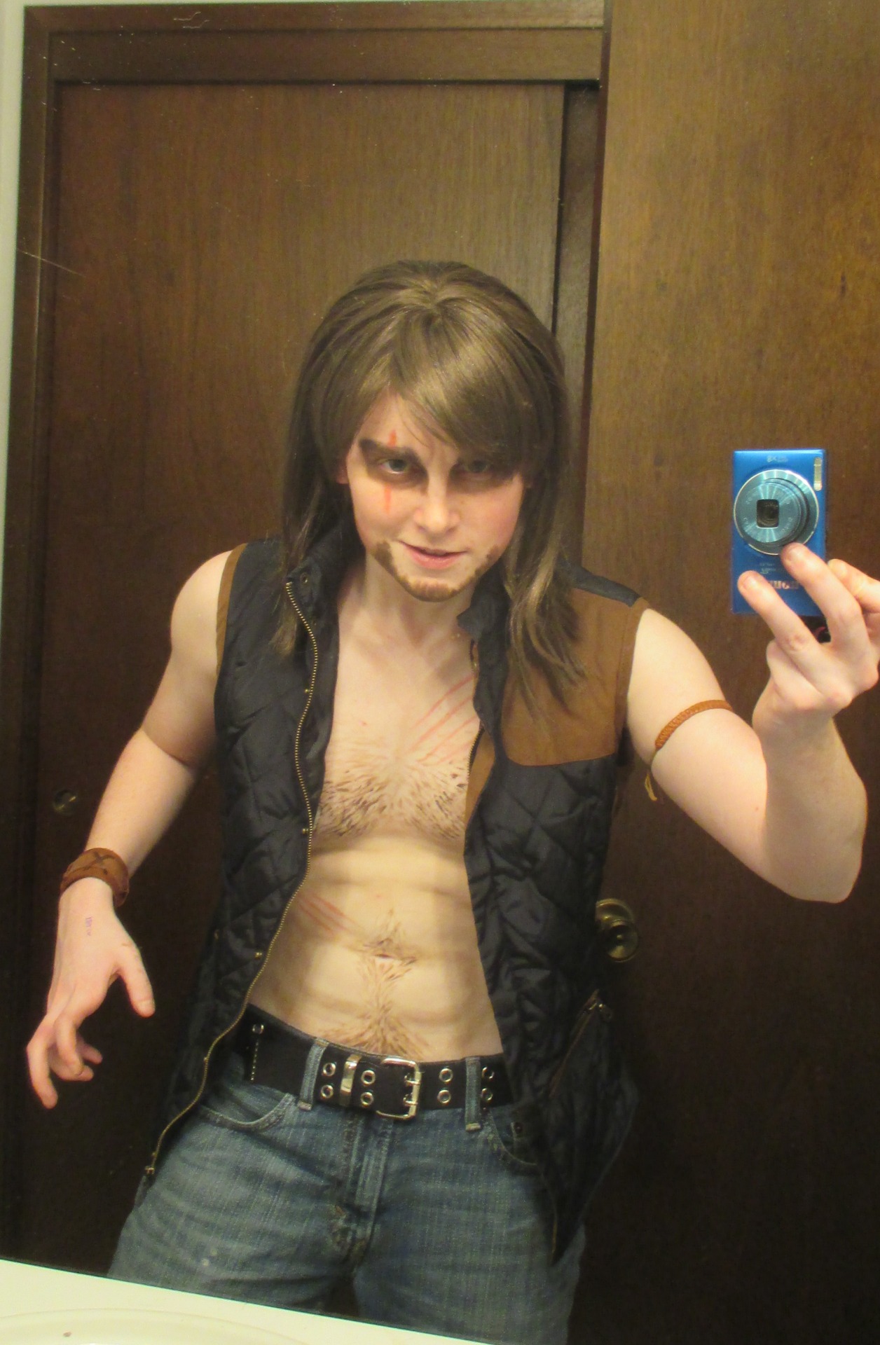 gingerten:  KOVU Yes, I know, I am not a PoC, and I did a closet-cosplay of Kovu