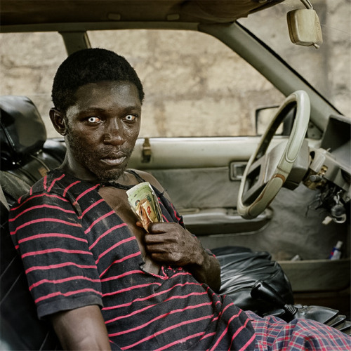 goodpark:Pieter Hugo: photos from Nigeria’s Nollywood