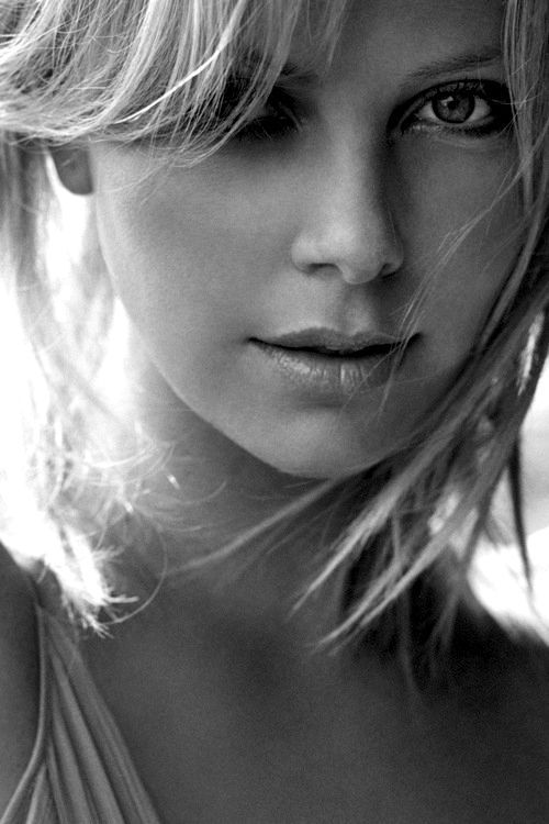 PrettySexyHotCute