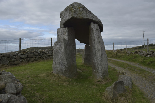 on-misty-mountains:Proleek Portal Tomb, Legananny Dolmen and Binder’s Cove SouterrainOn our sh