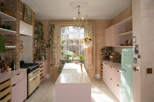 thenordroom:Pink concrete extension for a Victorian London home THENORDROOM.COM - INSTAGRAM - PINTER