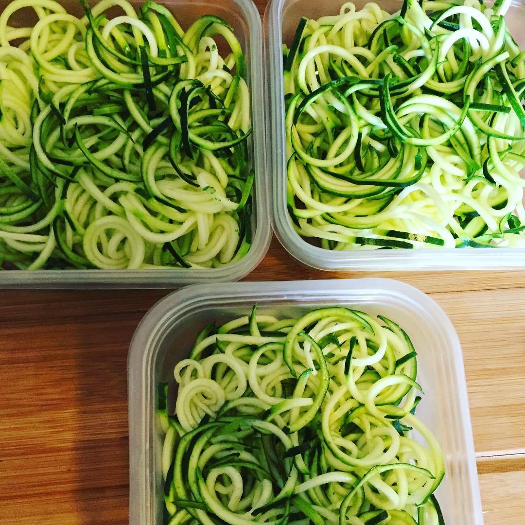 Zoodles, zoodles, zoodles. Getting lunches prepped for the week while doing laundry.#glutenfree #vegan #vegetarian