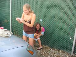 pissingteens:  More girls pissing at http://pissingteens.tumblr.com/