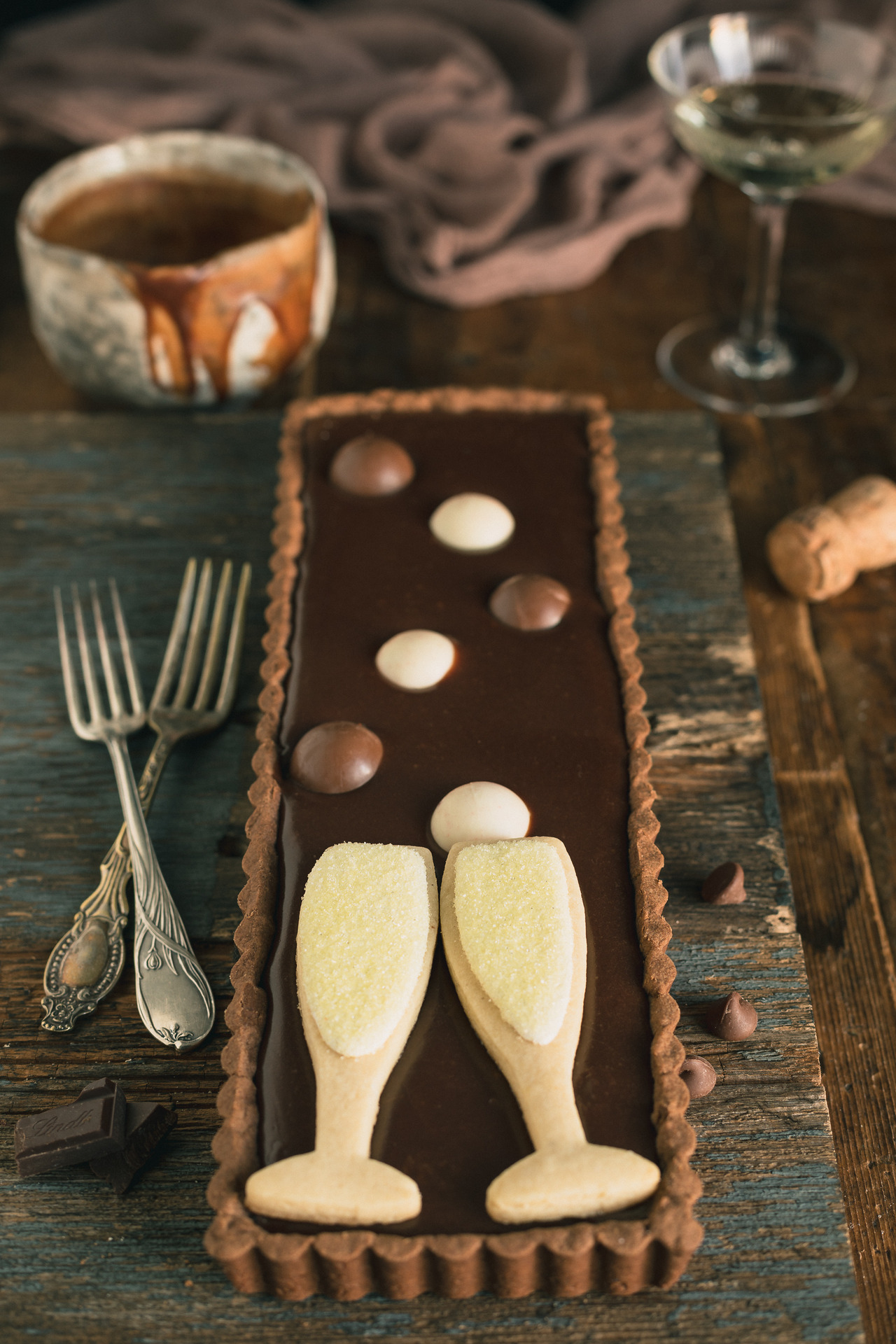 sweetoothgirl:  Chocolate Tart with Champagne &amp; Truffles
