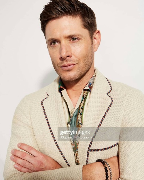 Breath In...look At Those Pics...breath Out...and Die Cause It's So HAAAAAWWWWT