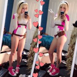 troublehunting:“Crime’s the disease, meet the cure!” 😎😎 #gwenpool #costest #cosplay #goldnova #goldcoastsupanova #cosplayer #marvel #gwenstacy #deadpool