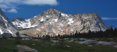 wildeyesburning: Vogelsang Peak. Yosemite National Park, California (by Paxson Woelber)