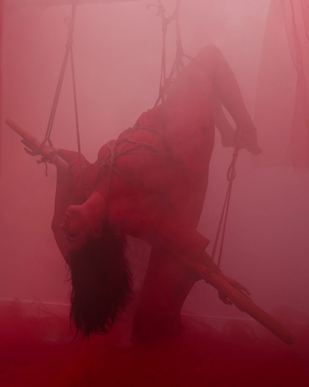 kissmedeadlydoll:  Dreams in Rouge - Featuring Cherise Photography &amp; Rope