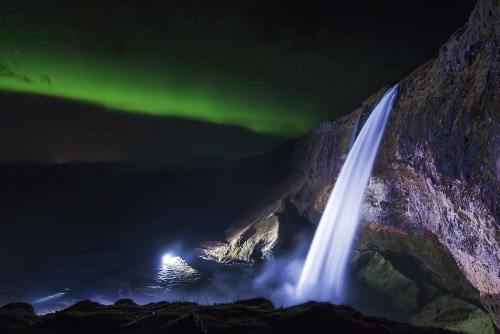 nubbsgalore: photos by david martín castán of the aurora borealis in iceland