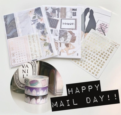 Today is a good mail day!! Washi from new to me shop @parasol_paper and foiled goodness from @harrie