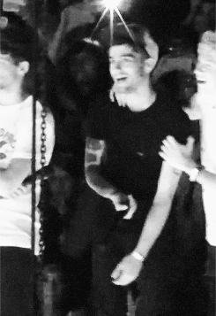 Sex crazymofas:  Ziall moment 8/10/13  pictures