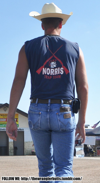 thewranglerbutts:FOLLOW ME: thewranglerbutts.tumblr.com/