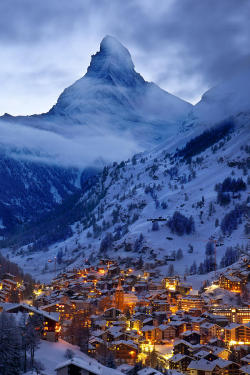 aazure:  Matterhorn At Twilight, Switzerland