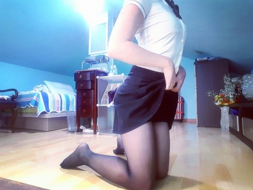 sissy-jueun: Ass fucked, face fucked, and given a cum facial!! I love it!!