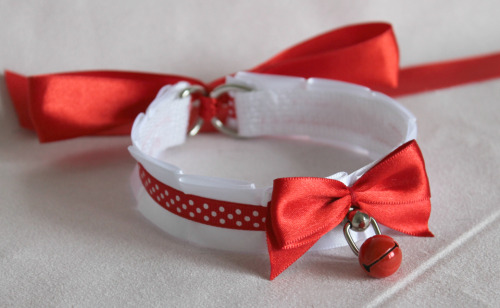 kittensplaypenshop: Collar made with the build your own collar listing for a customer :) On it’s way