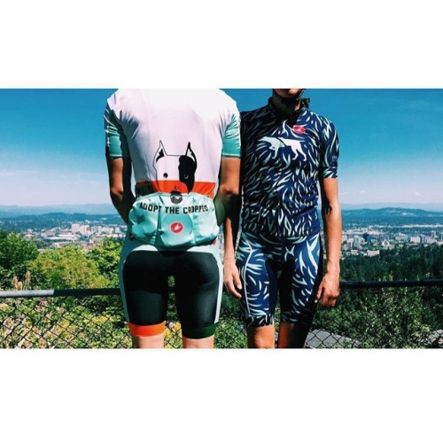 pedalitout: Dog days of summer. Via @tallblacksocks @rescueproject @crusty_p_o_v by castellicycling 