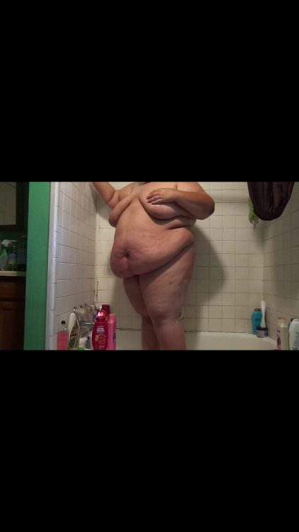 XXX gaysuperchub23:  Preview of my shower video photo