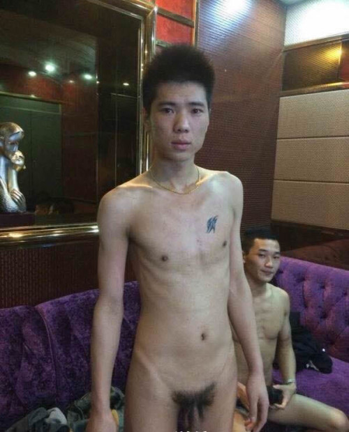 banxianqs2:  转自搜同http://76.164.232.68/  男妓Party