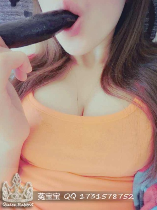 rabbitqueennude:  兔宝宝微信更新至10月9日 www.rabbitqueen.net