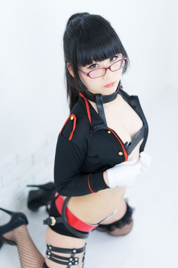 just another yellow girl in a white world (中国制造)