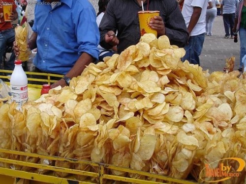 xzeta:  sweetdreamsqueen:  My México  :’) 1-Raspados. 2- Gelatinas y flanes. 3-Pan. 4- Garnachas. 5- Tlayudas. 6-Papas Fritas. 7-Buñuelos. 8-Platanos machos. 9-Camotes. 10-Churros.  Shit made my mouth water 