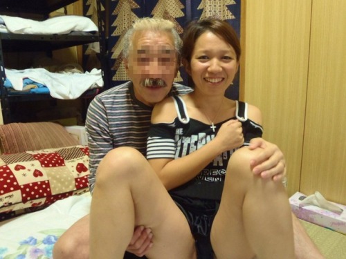real-blue-egg: amateurpretty: 埼玉ヤリマン雌豚朱美❹ 현장진행 일반인 갱뱅