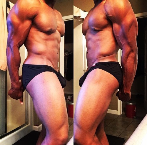 youcallmeyy:  Sexy chocolate with his cheap black jocks