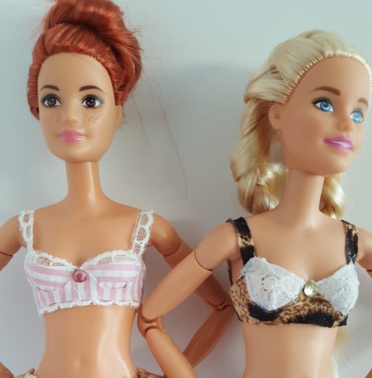 The Doll Cafe — tetevestidos: Sujetador y braguita para Barbie