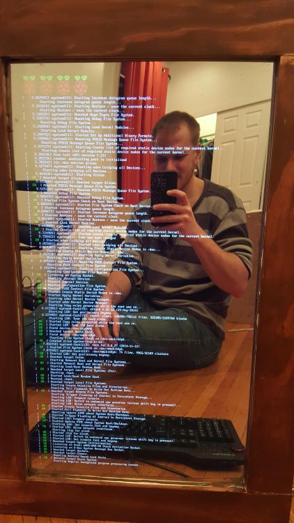 did-you-reboot:wdbrkbrmghm:theinturnetexplorer:The “Magic Mirror”欲しい。商品化しないかな・・・。Th