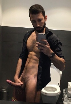 lifewithhunks:  Hunks, Porn , Amateurs, Spy,