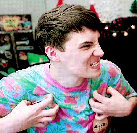 danhowellgifs:x / x