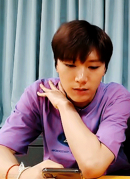 nctaezen: squishy lil’ baby 