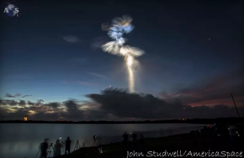 theverge:This morning, an Atlas V rocket launched from Cape Canaveral, Florida, carrying a US Navy c