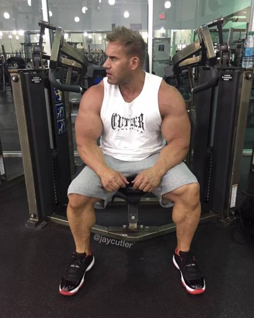 musclegodjaycutler:Damn!View All Posts Of Jay2016.